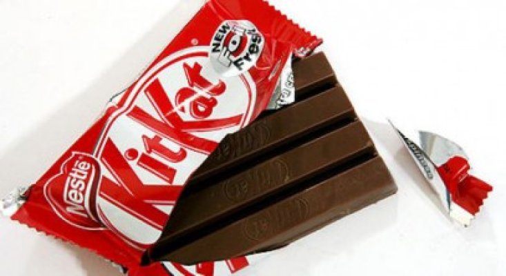 Nestle retrage batoanele Kit Kat de pe piaţă